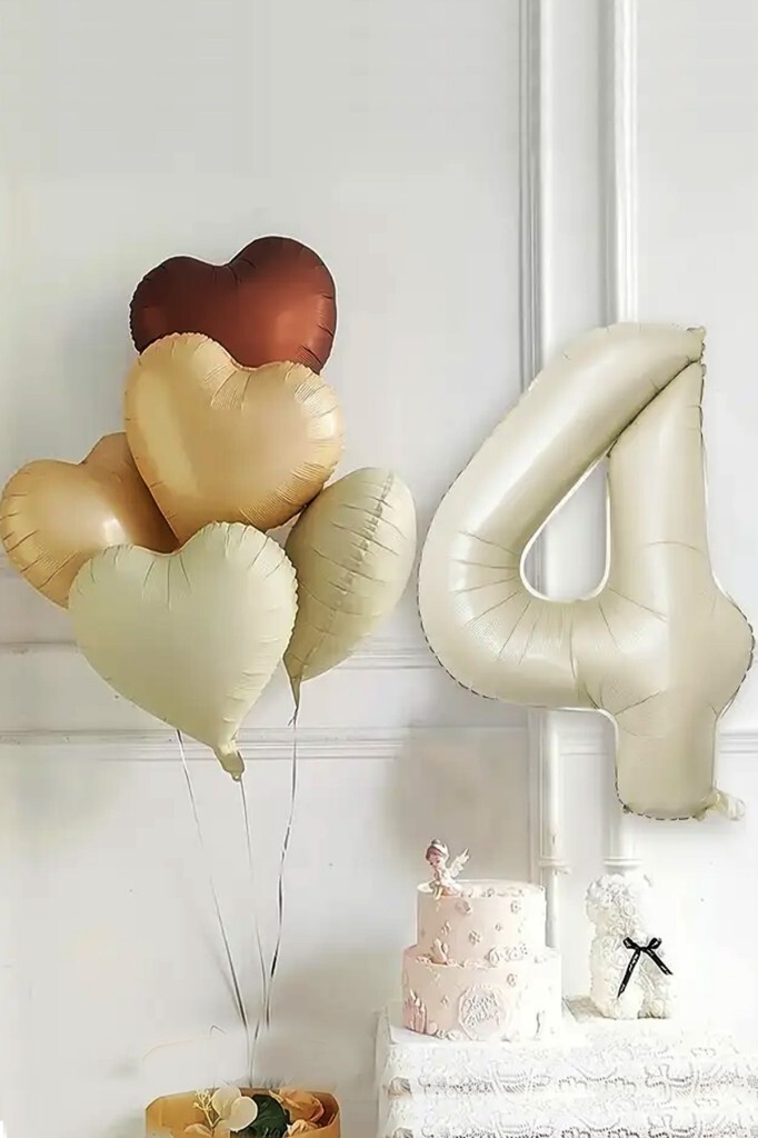 Beysüs 4 Yaş Retro Doğum Günü Balon Seti 5 Adet Kalp Balon - 1