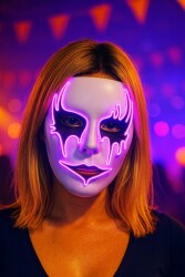 Beysüs Cadılar Bayramı Maske Halloween Neon Inferno Işıklı Pembe - Beysüs