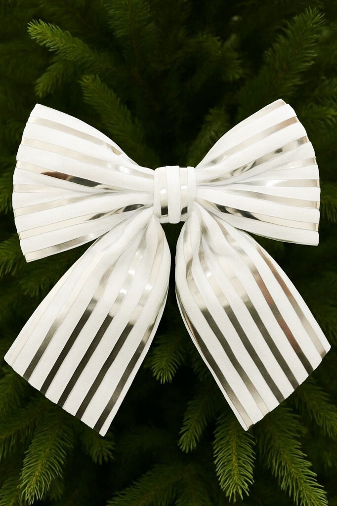 Beysüs Yılbaşı Ağacı Süsü 26 Cm Beyaz Gümüş Çizgili Dekoratif Fiyonk - Beysüs