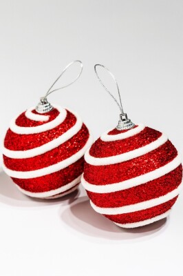 Beysüs Yılbaşı Ağacı Süsü Kırmızı Beyaz Kıvrımlı Cici Top 10 cm 2'li - 2