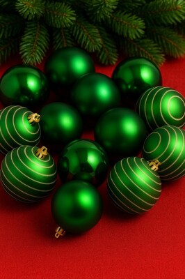 Beysüs Yılbaşı Ağacı Süsü Yeşil Gold Çizgili Cici Top 8 cm 12’li Set - 3