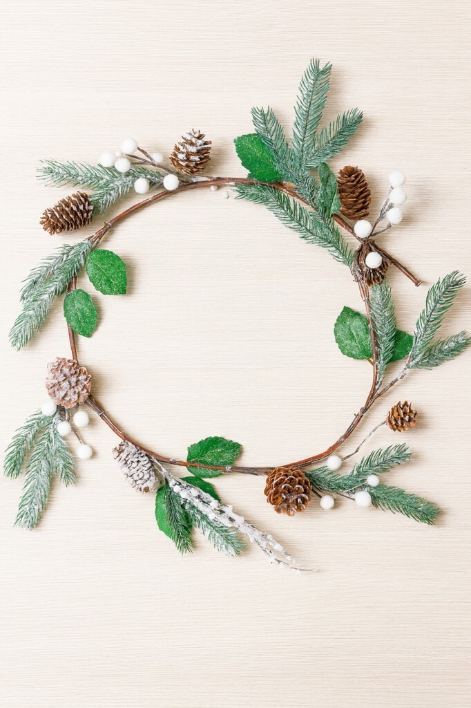 Beysüs Yılbaşı Çam Ağacı Süsü Çam Dalı Kendinden Karlı 120 cm - 2