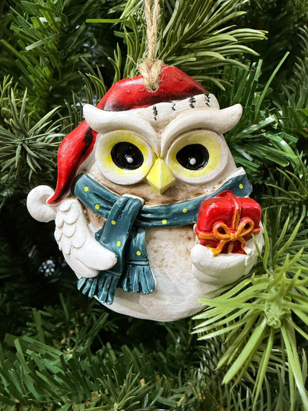 Beysüs Yılbaşı Çam Ağacı Süsü Noel Şapkalı Baykuş Figürü – Hediye Pakedi - 1