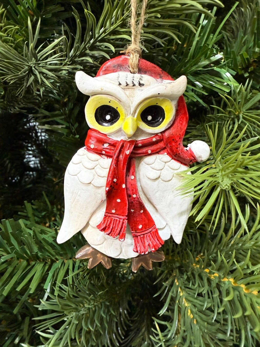 Beysüs Yılbaşı Çam Ağacı Süsü Noel Şapkalı Baykuş Figürü – Puantiyeli Atkı - 1