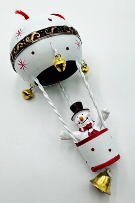 Beysüs Yılbaşı Çam Ağacı Süsü Uçan Balon Metal Zilli Beyaz - 4