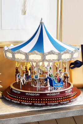 Beysüs Yılbaşı Dekor Lüks Carousel Mavi Beyaz Kadife - 2