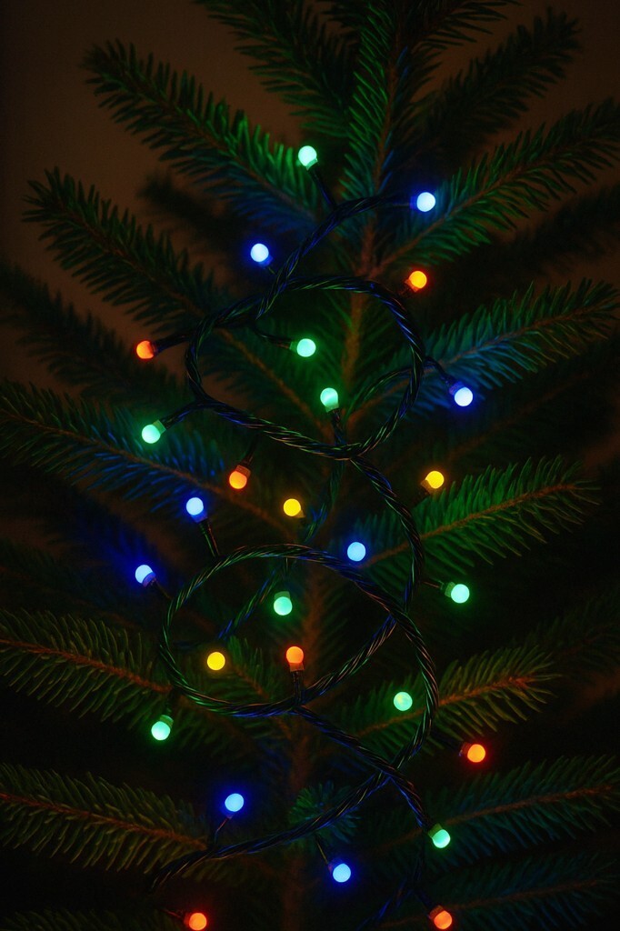 Beysüs Yılbaşı Led Işık Yeşil Kablolu Eklemeli Renkli 9 m - 4