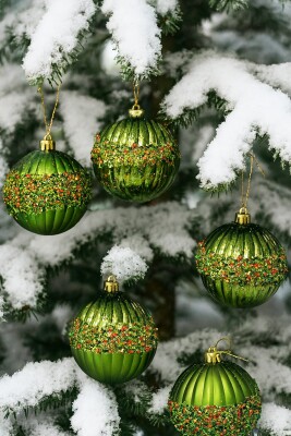 eysüs Yılbaşı Çam Ağacı Süsü Pullu Yeşil Top 8 cm 6’lı - 2