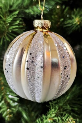 Beysüs Yılbaşı Çam Ağacı Süsü Parlak Özel Yakamoz Gold Holiday Cici Top 8cm 3'lü - 3