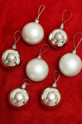 Yılbaşı Gümüş Parlak Mat Top Ağaç Süsü 6cm 6 lı - Beysus